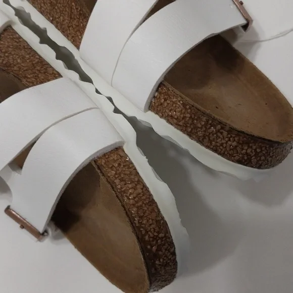 Birkenstock Yao Sandals - Picture 4 of 10